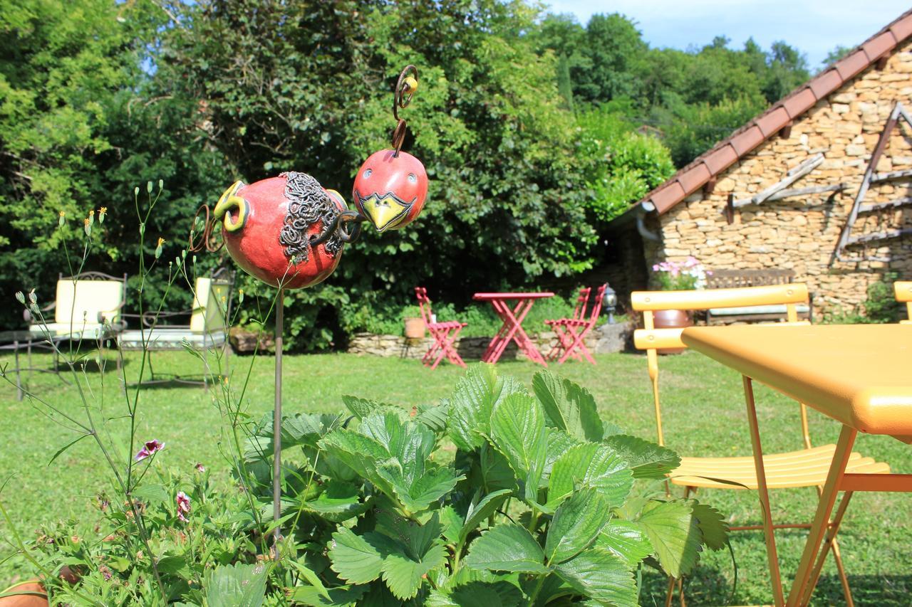 Bed and Breakfast La Bicyclette Fleurie Villemoirieu Exterior foto