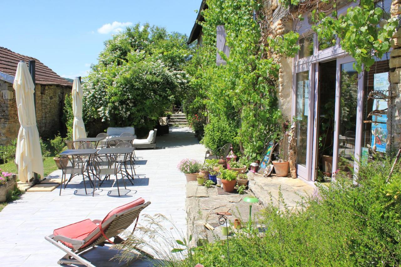 Bed and Breakfast La Bicyclette Fleurie Villemoirieu Exterior foto