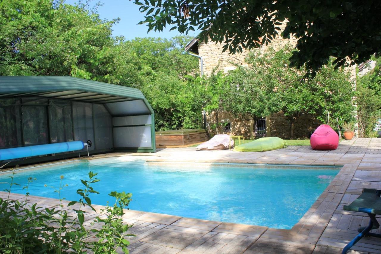 Bed and Breakfast La Bicyclette Fleurie Villemoirieu Exterior foto